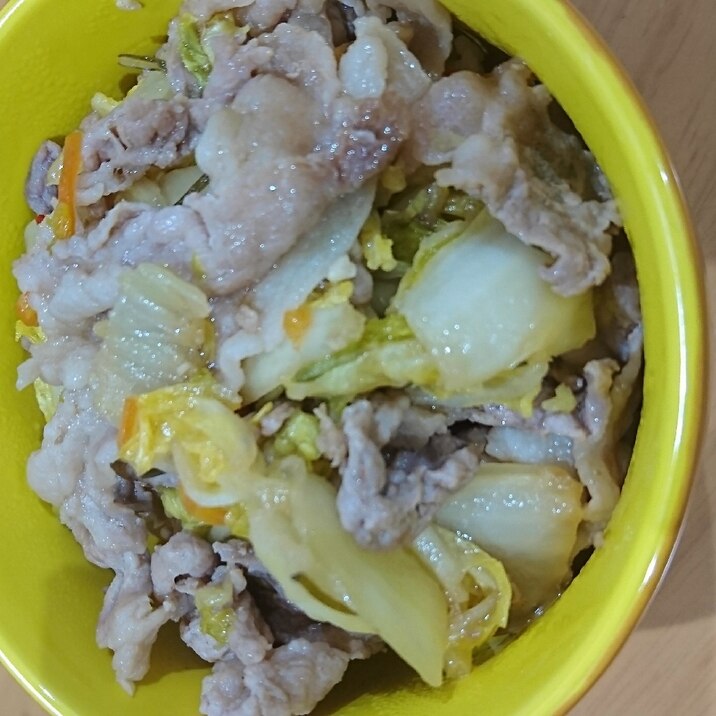 白菜の漬物と豚の丼